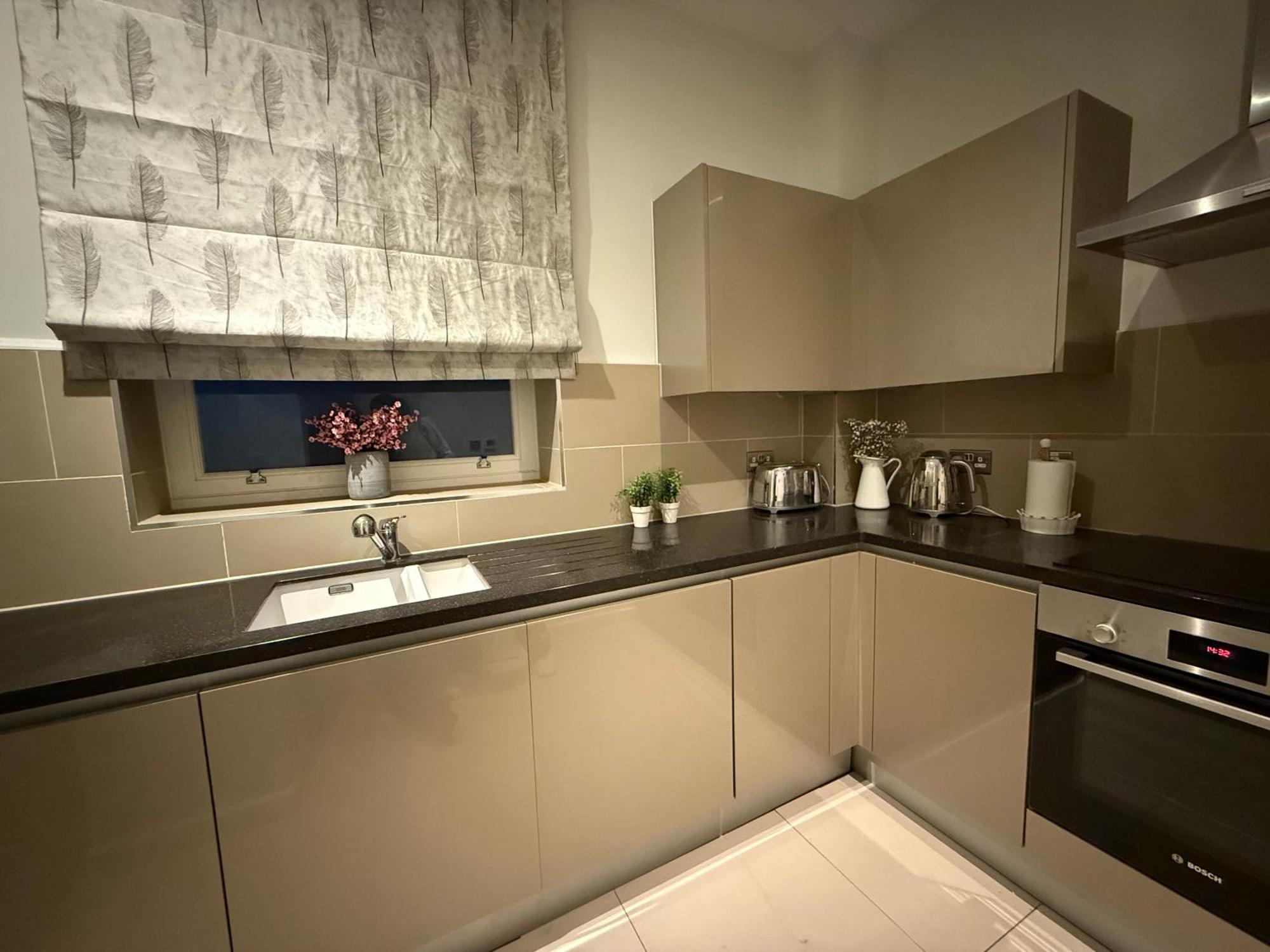Baycroft House Apartment ลอนดอน ภายนอก รูปภาพ