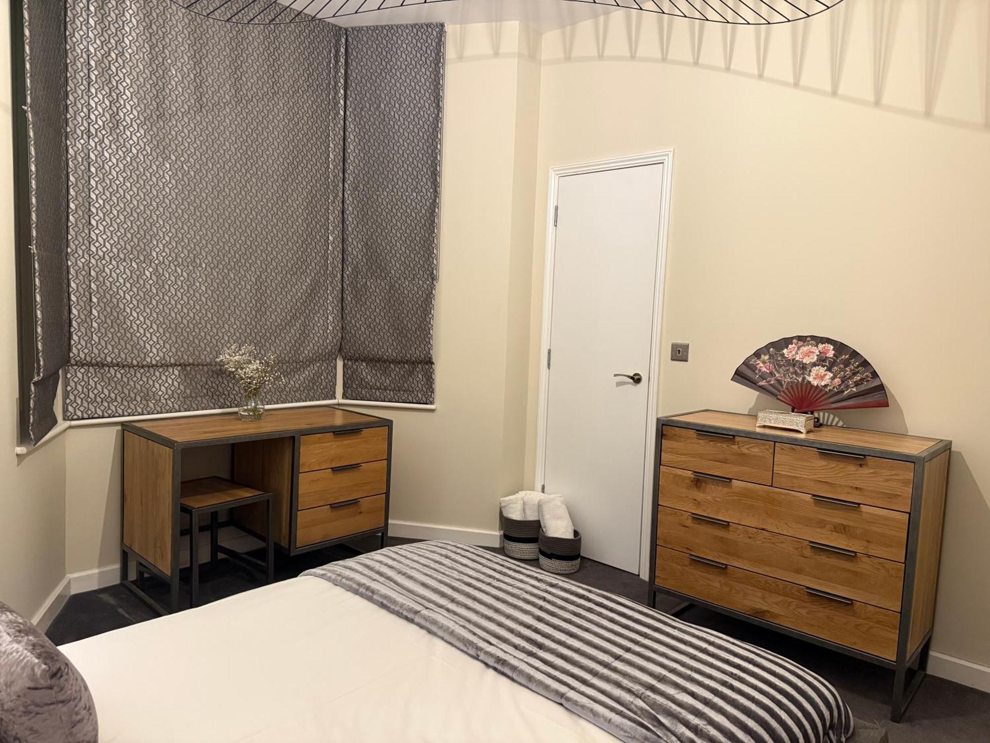 Baycroft House Apartment ลอนดอน ภายนอก รูปภาพ