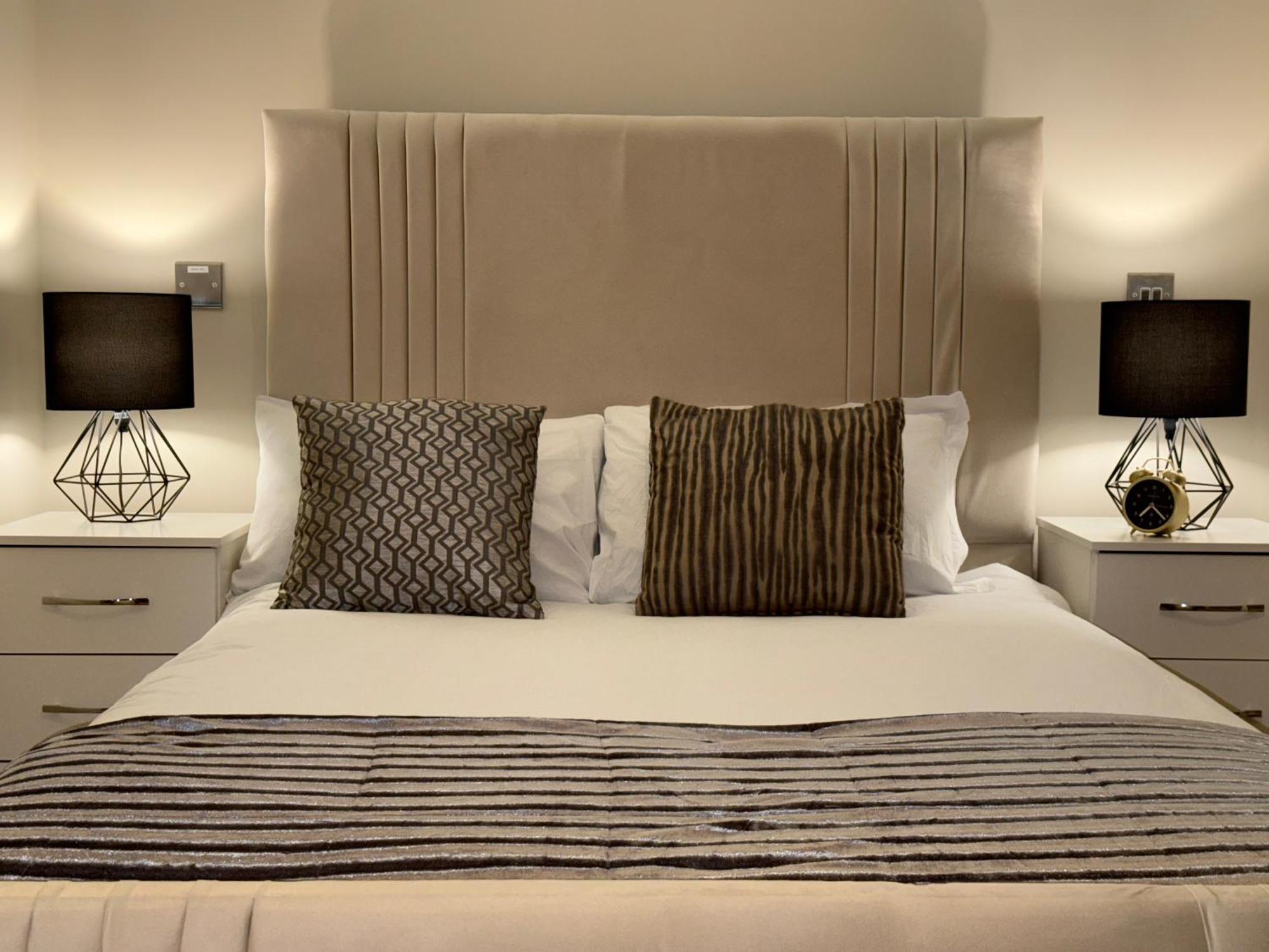 Baycroft House Apartment ลอนดอน ภายนอก รูปภาพ