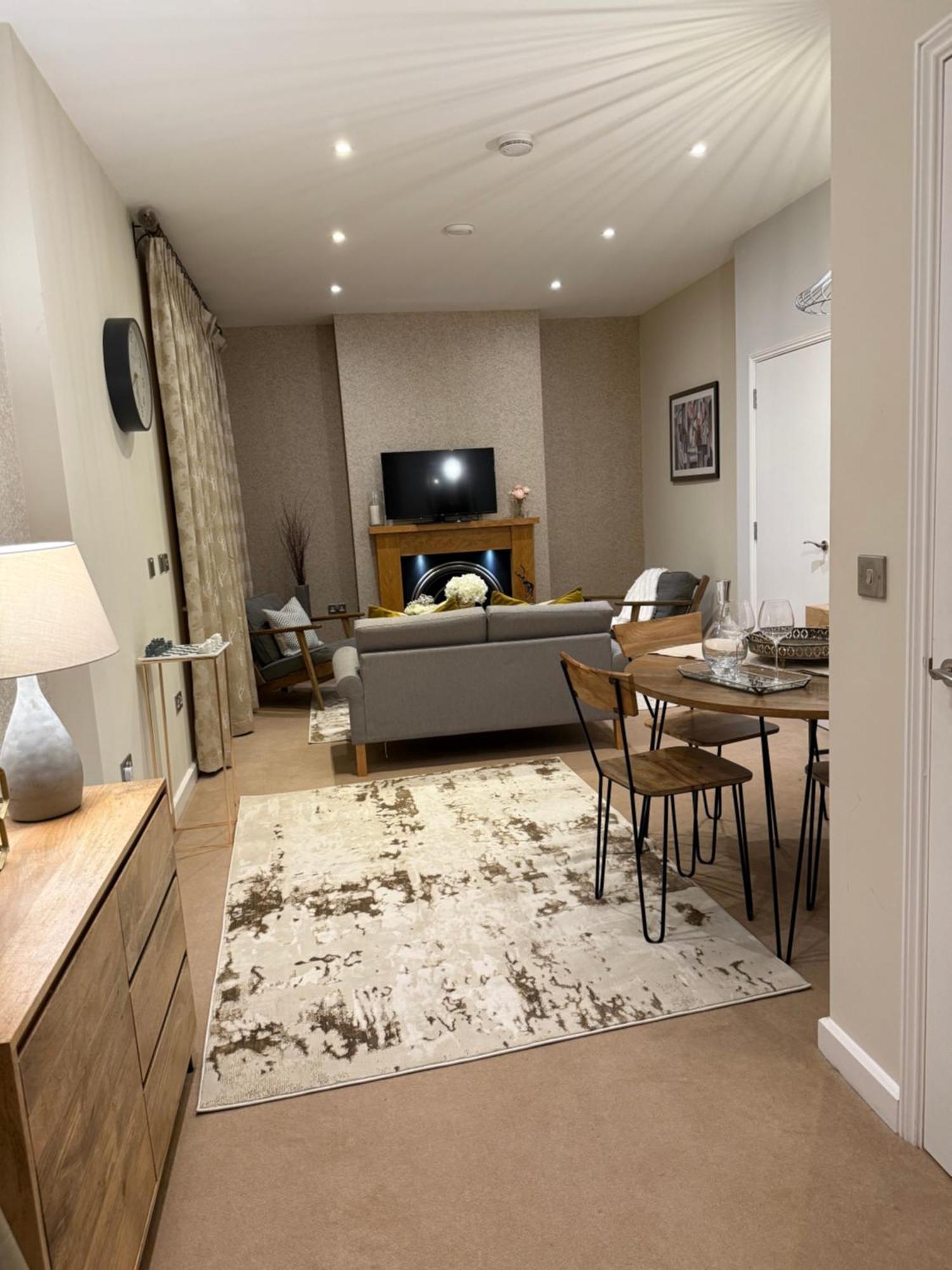 Baycroft House Apartment ลอนดอน ภายนอก รูปภาพ